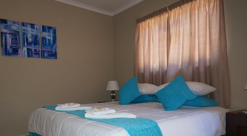 Mckala Guesthouse Kimberley Ngoại thất bức ảnh