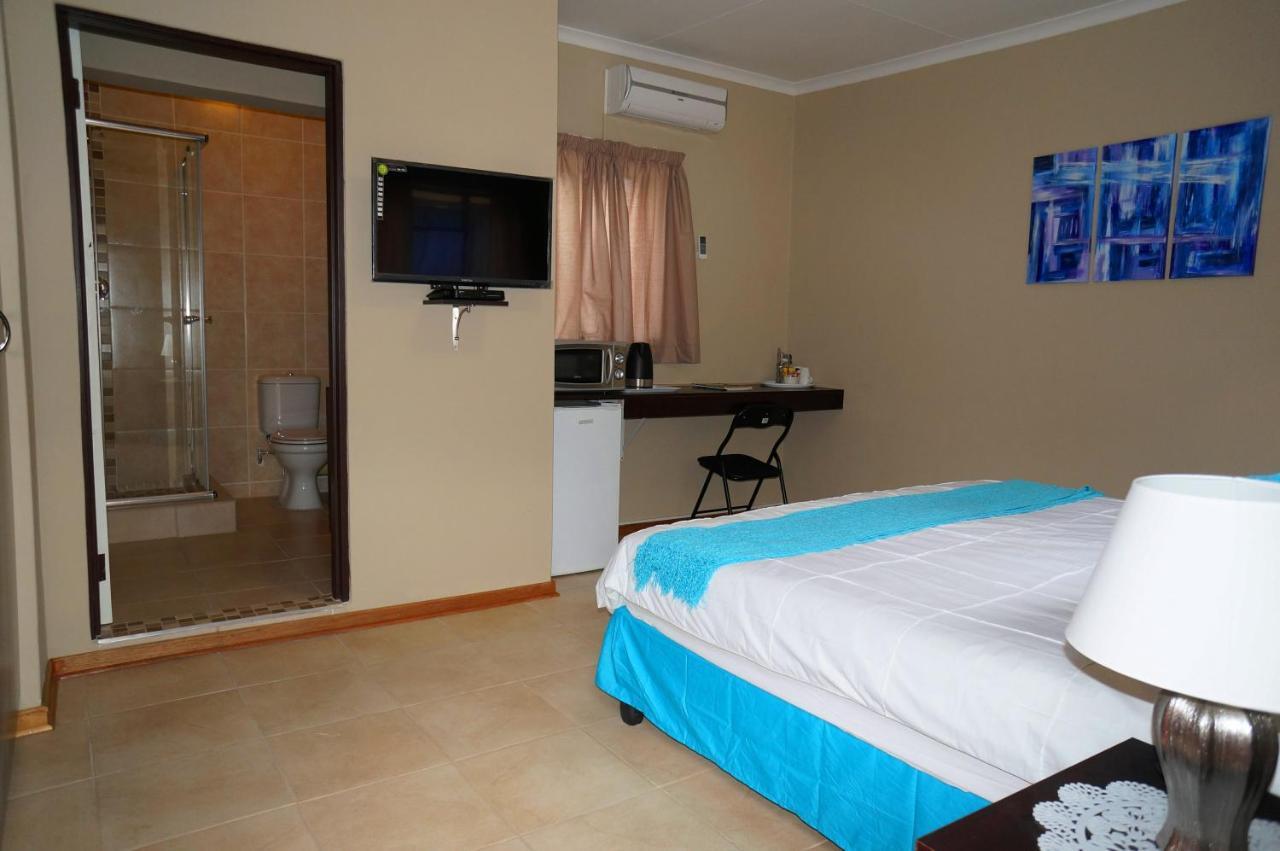 Mckala Guesthouse Kimberley Ngoại thất bức ảnh